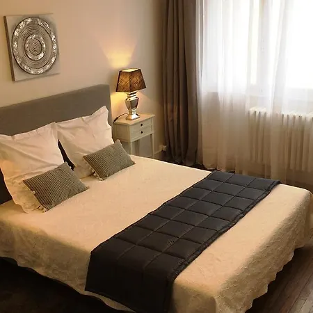 Résidence et Chambres d'Hôtes de La Porte d'Arras Douai Esterno foto