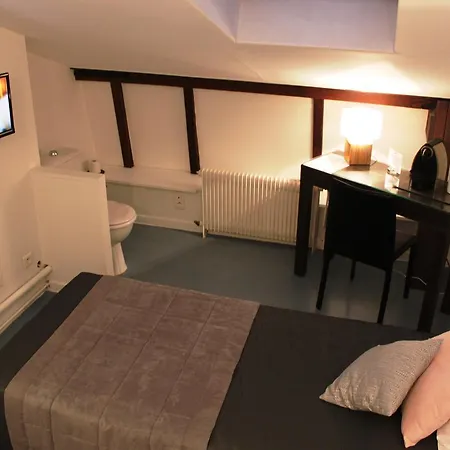 Résidence et Chambres d'Hôtes de La Porte d'Arras Douai Esterno foto
