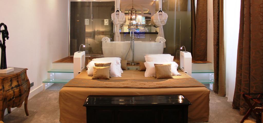 Bed & Breakfast Résidence Et D'hôtes De La Porte D'arras Douai