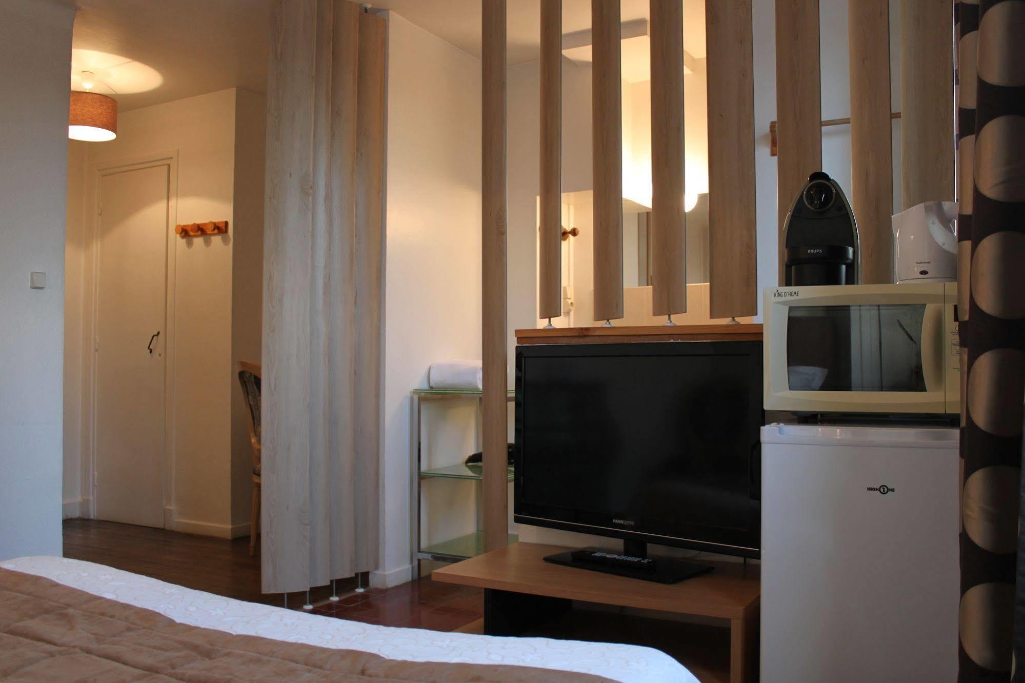 Bed & Breakfast Résidence Et D'hôtes De La Porte D'arras *